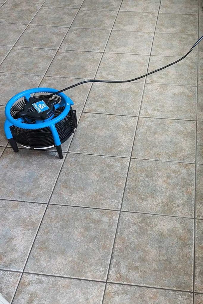Commercial Ceramic Tile and Grout Cleaning